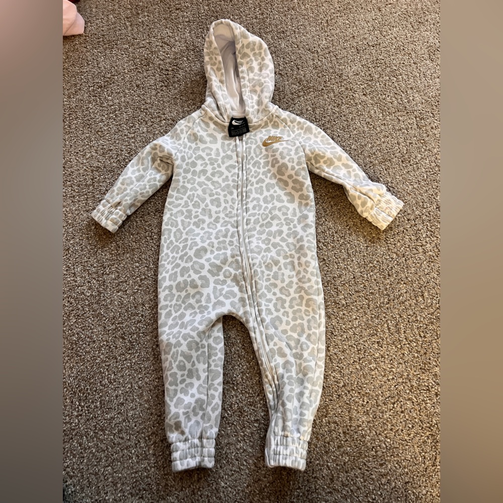 Nike girls gray and tan leopard romper coveralls 18 months B1G1 50% off